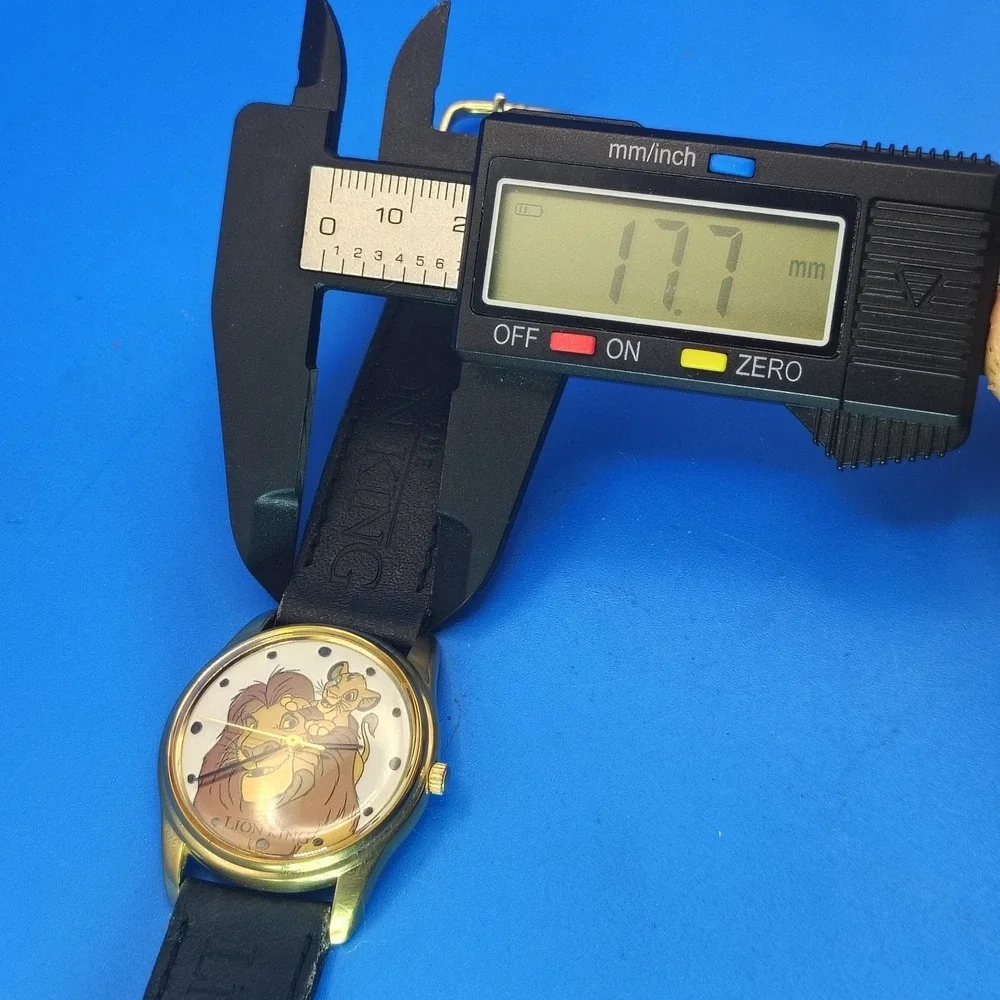 Vintage 1996 Timex Disney The Lion King 33mm Women's Quartz‎ Watch Logo Leather
